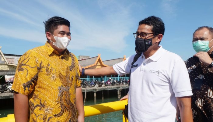 Plt Bupati Bintan Sambut Kedatangan Menparekraf RI di Pelabuhan Bulang Linggi
