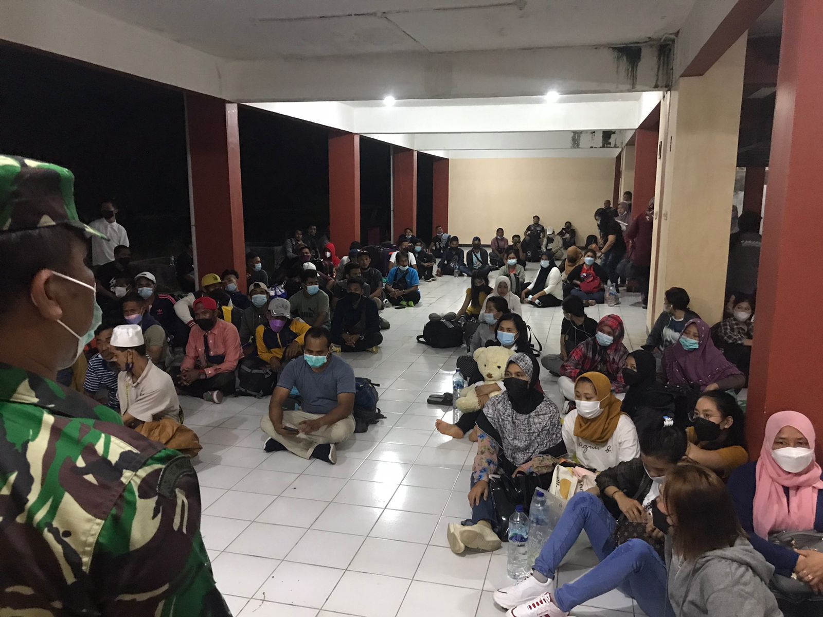 1.071 PMI Dari Malaysia Dan Singapura Jalani Karantina Di Batam