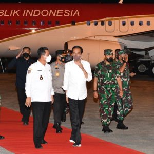 Presiden Jokowi dan 7 Menterinya Tiba di Bintan