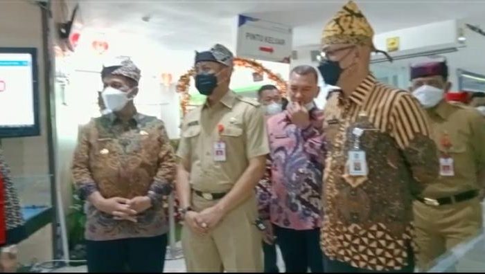 Gubernur Ansar Boyong Bupati Se-Kepri Pelajari Mall Pelayanan Publik di Banyuwangi