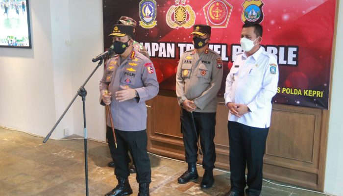 Kapolri dan Gubernur Kepri Tinjau Vaksinasi Massal Serentak se Indonesia Secara Virtual