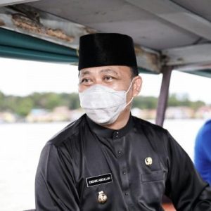Endang Abdullah Paparkan Mobil Dinasnya Angkut Korban Laka