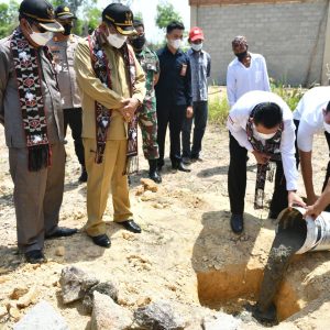 Gubernur Ansar Kukuhkan Pengurus Flobamorata Karimun