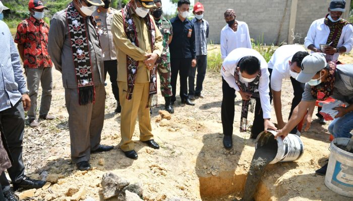 Gubernur Ansar Kukuhkan Pengurus Flobamorata Karimun