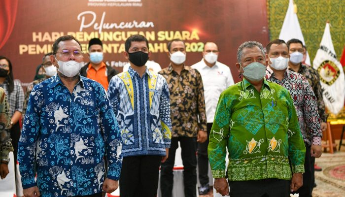 Pj.Sekdaprov Kepri Saksikan Peluncuran Hari Pemungutan Suara Pemilu 2024