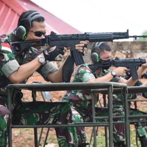 Personel Lanud RHF Asah Kemampuan Menembak Triwulan 1