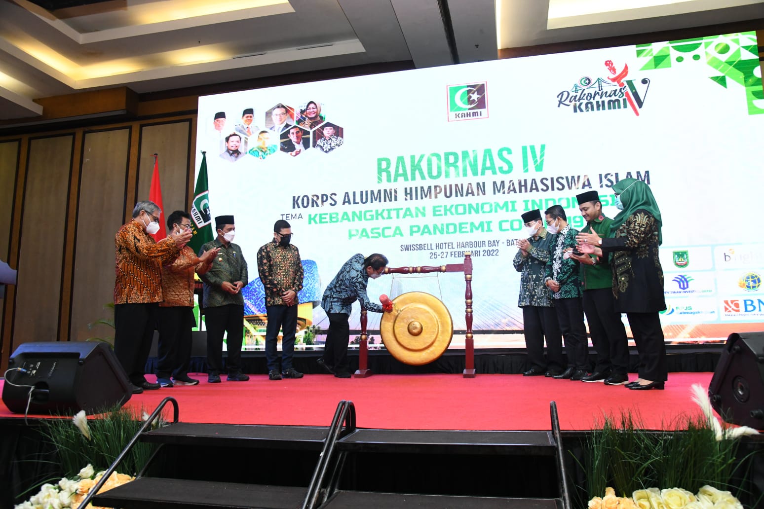 Menteri ATR/BPN Buka Rakornas IV KAHMI 2022 Di Batam