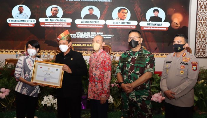 Pers Merawat Perbatasan,Agus Sudibyo: Tegakkan Kualitas Jurnalis Agar Informasi Diterima Baik