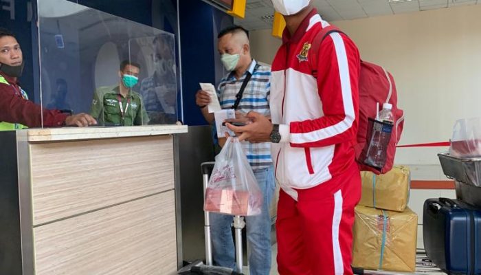 Berangkat Seorang Diri, Dimas Dinanda Penuhi Panggilan PSSI Tanpa Dukungan Pemda