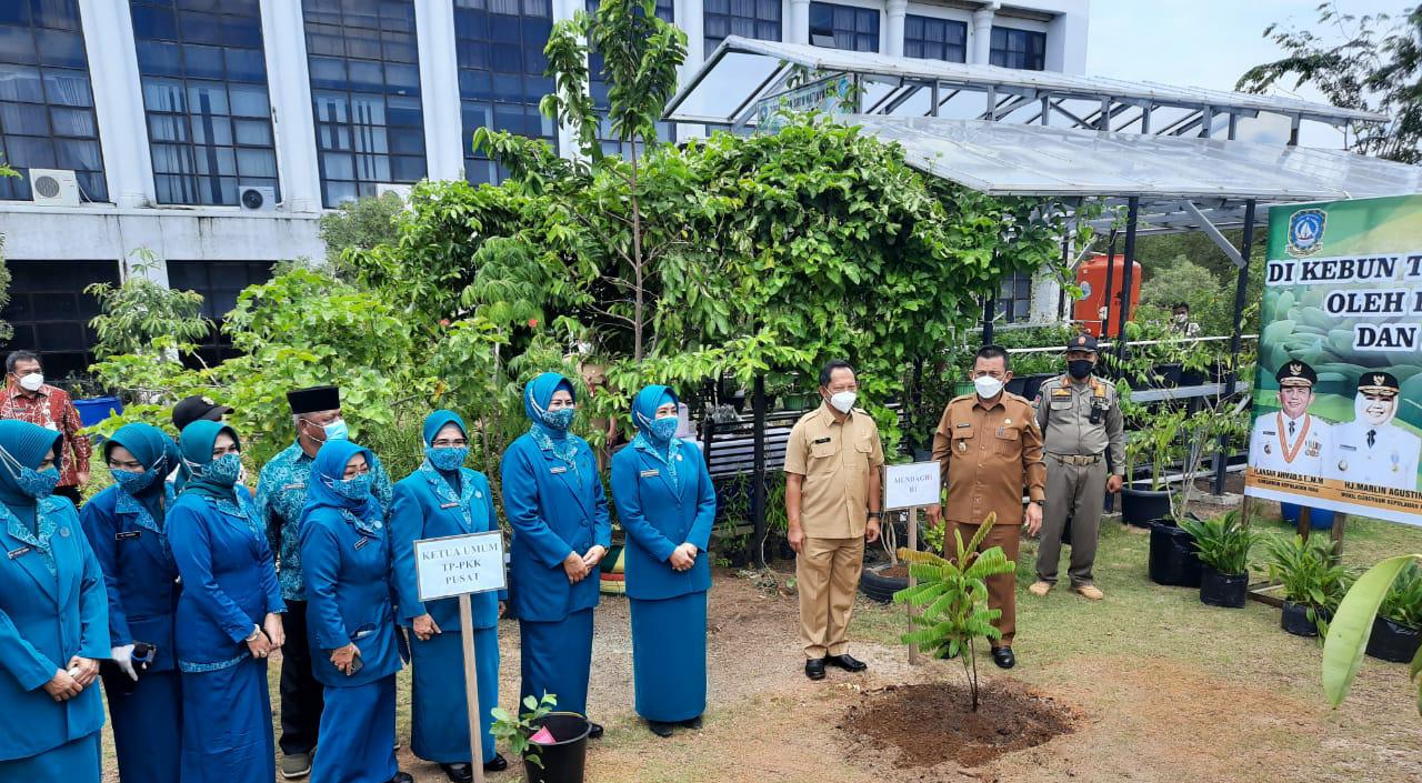 Puncak Peringatan HKG PKK Nasional Ke-50 di Kepri Dihadiri Mendagri Tito Karnavian