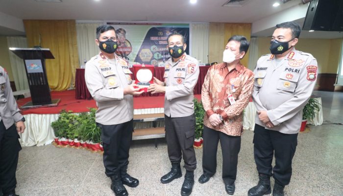 Wakapolda Kepri Buka Bimtek Dan Pengujian Konsekuensi Informasi