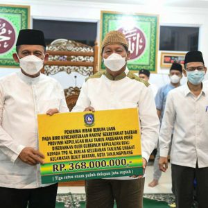 Isra’ Mi’raj di Masjid Al Mukminin, Gubernur Ansar : Sejak Kecil Saya Aktif di Masjid Ini