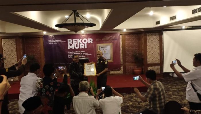 SMSI Mendesain Masa Depan Media Siber