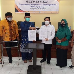 Peduli Hak Pilih Kaum Difabel, Bawaslu Tanjungpinang Gelar Sosialisasi dan MOU Bersama DINSOS, FKKPD, PPDI