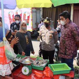 Jelang Ramadhan, Kapolres Bersama Tim Satgas Pangan Bintan Cek Stok Dan Harga Bapokting