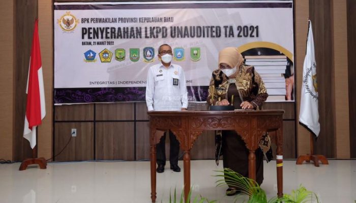 LKPD TA 2021 Unaudited Diserahkan Kepada BPK Perwakilan Kepri, Walikota Harapkan Opini WTP