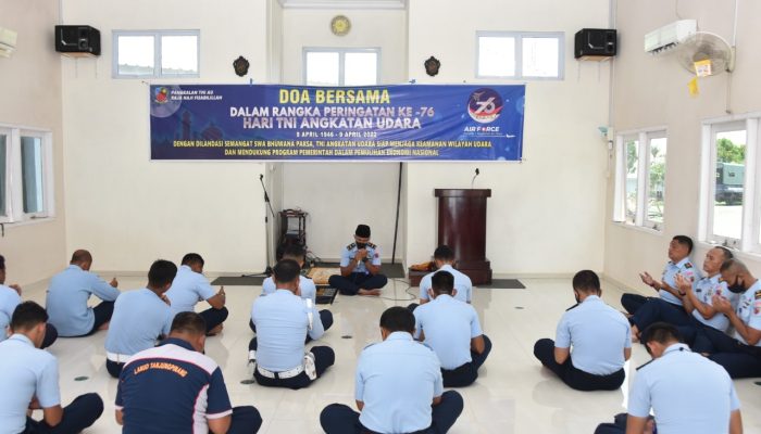 Peringati Hari TNI Angkatan Udara Ke-76, Lanud RHF Gelar Doa Bersama