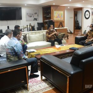 Gubernur Ansar Bertemu Menteri Perhubungan, Bahas Percepatan Proyek Strategis di Kepri