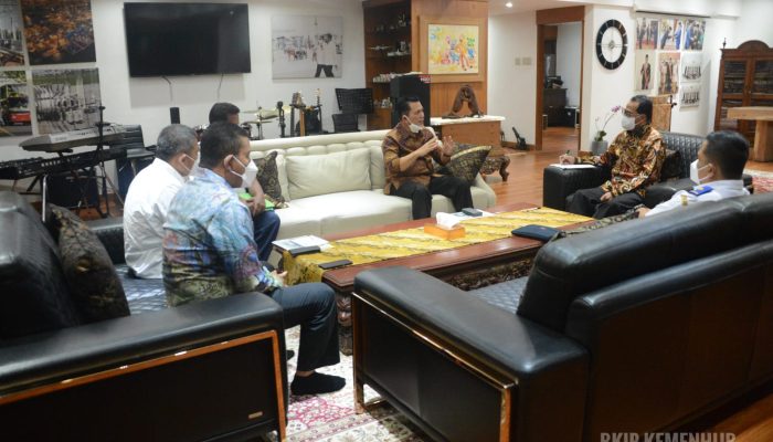 Gubernur Ansar Bertemu Menteri Perhubungan, Bahas Percepatan Proyek Strategis di Kepri