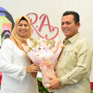 Hari Kartini ke-144, Gubernur Ansar Berikan Penghargaan Kepada 7 ‘Kartini’ Di Kepri