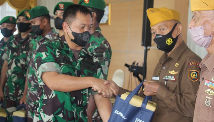 Jelang Idul Fitri, Korem 033/WP, BRI dan BNI Berbagi Kasih Untuk Pejuang