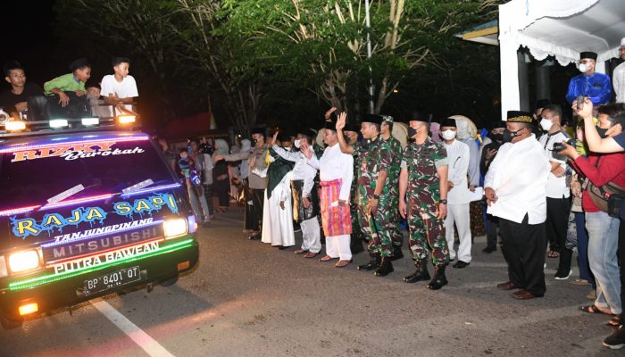 Gubernur Ansar Lepas Pawai Takbir Keliling, Lepas Kerinduan Setelah 2 Tahun Absen