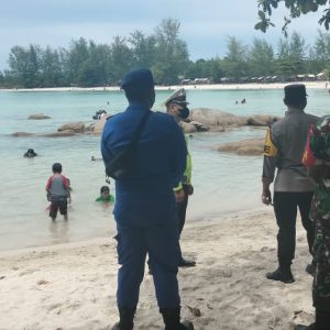 H+2 Idul Fitri, Pantai Trikora Dan Wisata Di Lagoi Ramai Pengunjung 