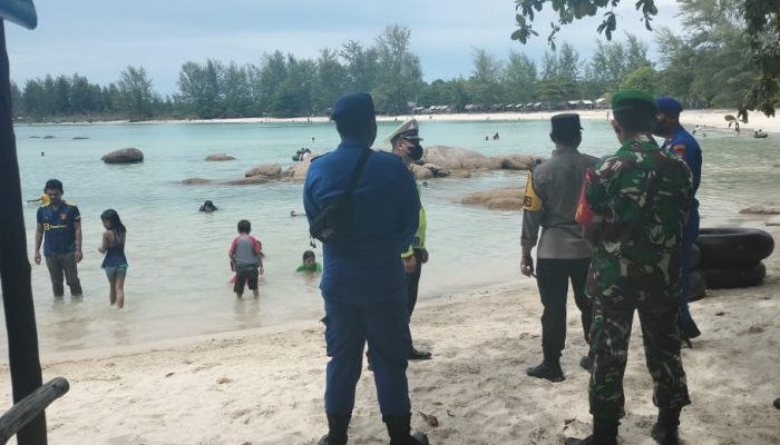 H+2 Idul Fitri, Pantai Trikora Dan Wisata Di Lagoi Ramai Pengunjung 