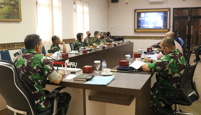 Jelang Kedatangan Presiden RI, Danlanud RHF Pimpin Rapat Pengamanan Bandara RHF