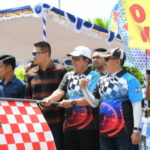 Gubernur Ansar Buka Kejurnas Drag Bike Region Sumatera