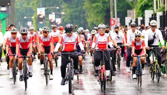 Parade Kemenangan Atlet Sea Games, Kapolri Fokus Kembangkan Olahraga Sepeda Indonesia