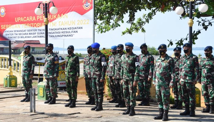 Serbuan Teritorial TNI 2022 Di Penyengat Dan Kampung Bugis, Danlanud RHF : Bentuk Kemanunggalan TNI Dan Rakyat 