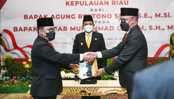 Pimpin Sertijab Kakanwil Kemenkumham Kepri,Ansar : Bangun Kebersamaan dan Perkuat Sinergitas