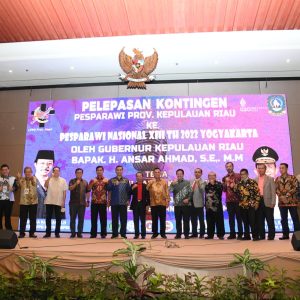 Gubernur Ansar Lepas Kontingen Pesparawi Kepri Ikuti Pesparawi Nasional