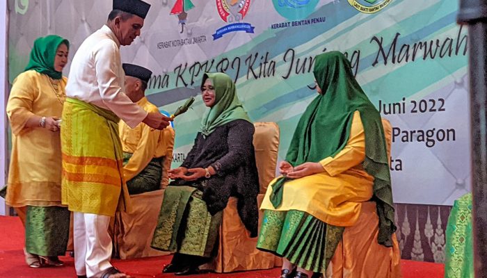 Gubernur Ansar Kukuhkan Pengurus  Kerabat Provinsi Kepri Jakarta 2022-2027