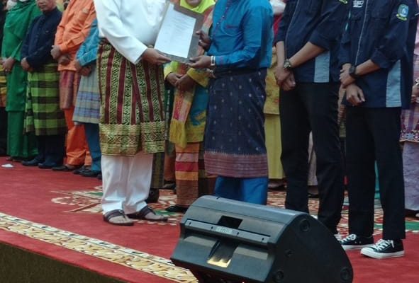 Indra Rukmana Jabat Ketua IWKR Pekanbaru 2021-2026