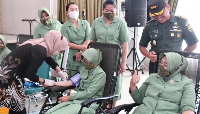 HUT Kodam I/Bukit Barisan Ke-72, Korem 033/WP Gelar Donor Darah 