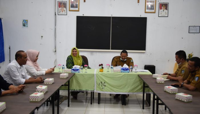 Pastikan PPDB Lancar, Dewi Ansar Kunjungi SMK di Bintan