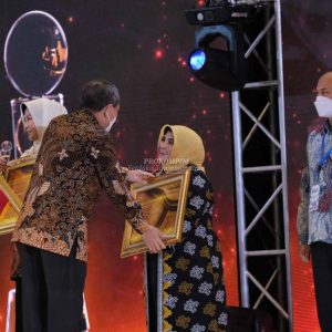 Rahma Terima Penghargaan Mendagri, Realisasi Pendapatan Daerah Tertinggi Ke-5 Se-Indonesia
