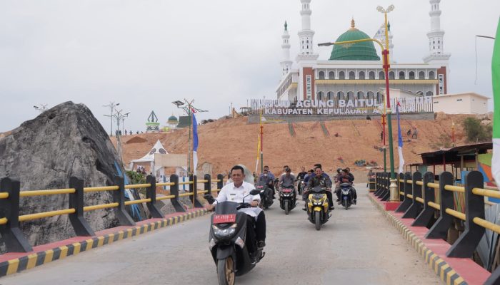 Pemprov Kepri Serahkan 30 Sapi Kurban Untuk Kabupaten Kota 