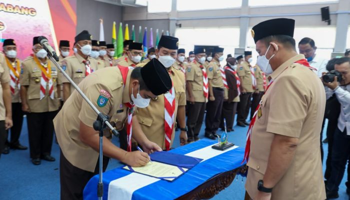 Gubernur Ansar Lantik Ketua dan Pengurus Mabicab Dan Kwarcab Pramuka Bintan 2022-2027