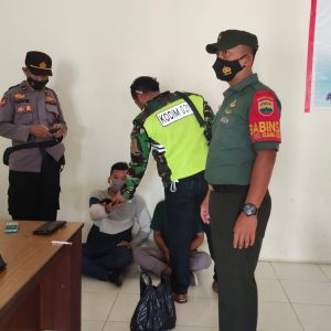 2 Pria Terduga Kurir Narkoba Diringkus Di Pelabuhan Sribayintan Kijang