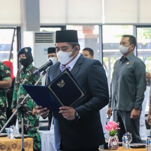 Roby Lantik 11 Pejabat Pimpinan Tinggi Pratama di Lingkup Pemkab Bintan