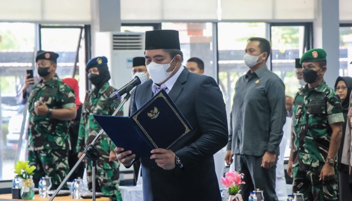 Roby Lantik 11 Pejabat Pimpinan Tinggi Pratama di Lingkup Pemkab Bintan