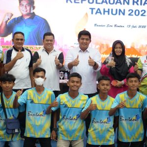 Roby Lepas 154 Putra-Putri Terbaik Bintan Ikuti Popda Kepri Ke VIII