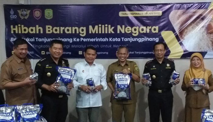 BC Tanjungpinang Hibahkan Beras 880 Kg Untuk Pemko Tanjungpinang