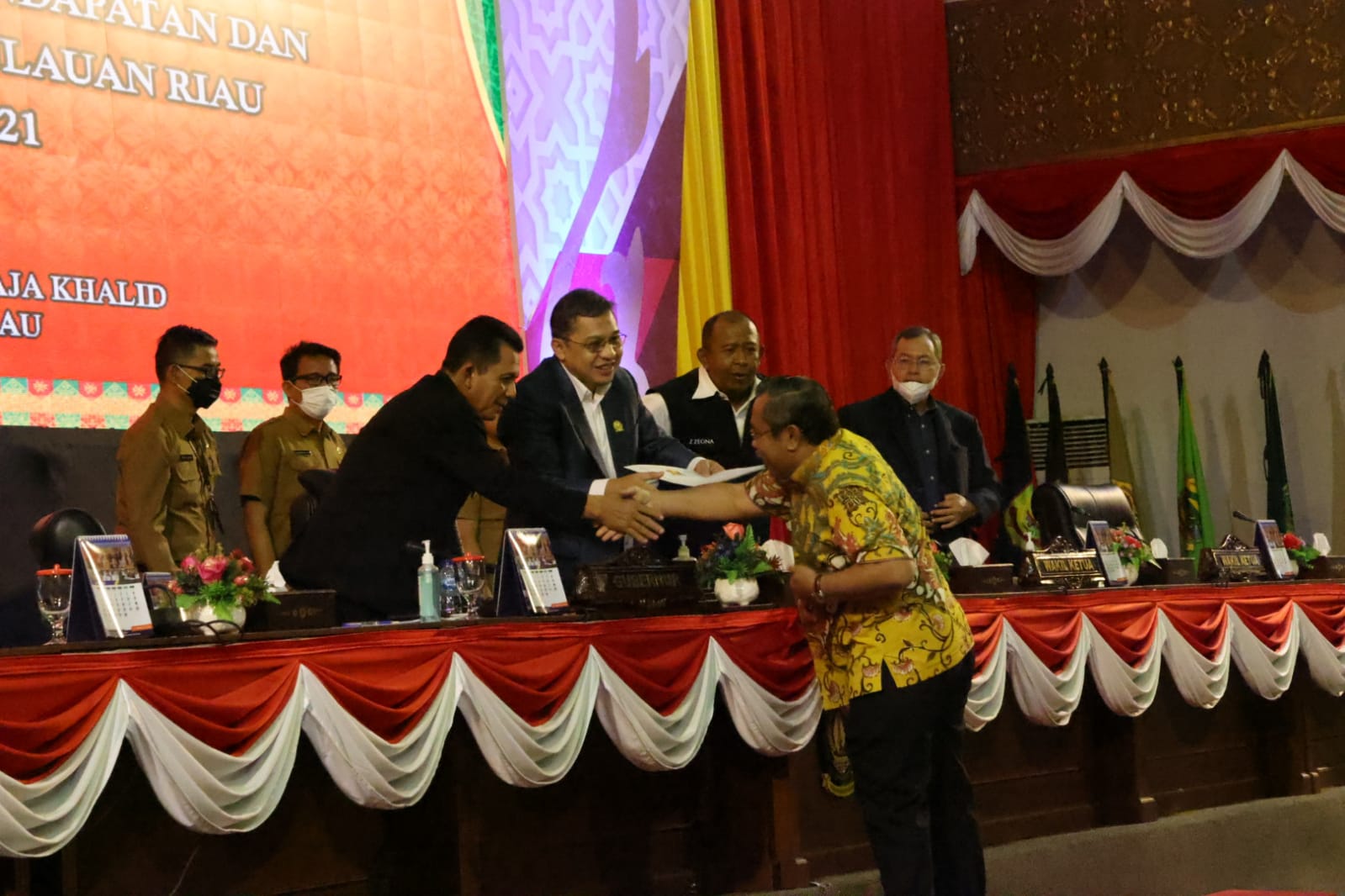 Fraksi DPRD Kepri Setujui LPP APBD Kepri TA 2021 Disahkan Jadi Perda