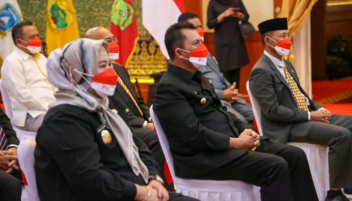 Gubernur Ansar dan Wagub Marlin Ikuti Pidato Kenegaraan Presiden Jokowi