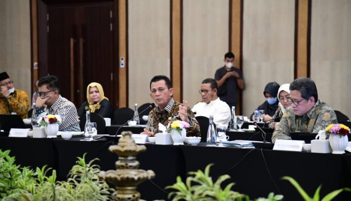 Gubernur Ansar Resmi Tetapkan Tarif Transportasi Laut di Kepri