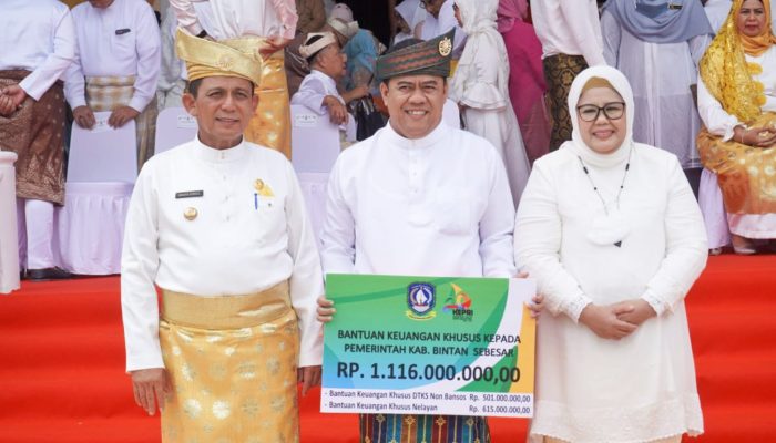 HUT Ke-20 Provinsi Kepri, Desa Kampung Hilir Terpilih Desa Terbaik Se-Kepri